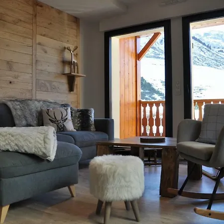 Appt Le Caribou/la Mongie Apartment